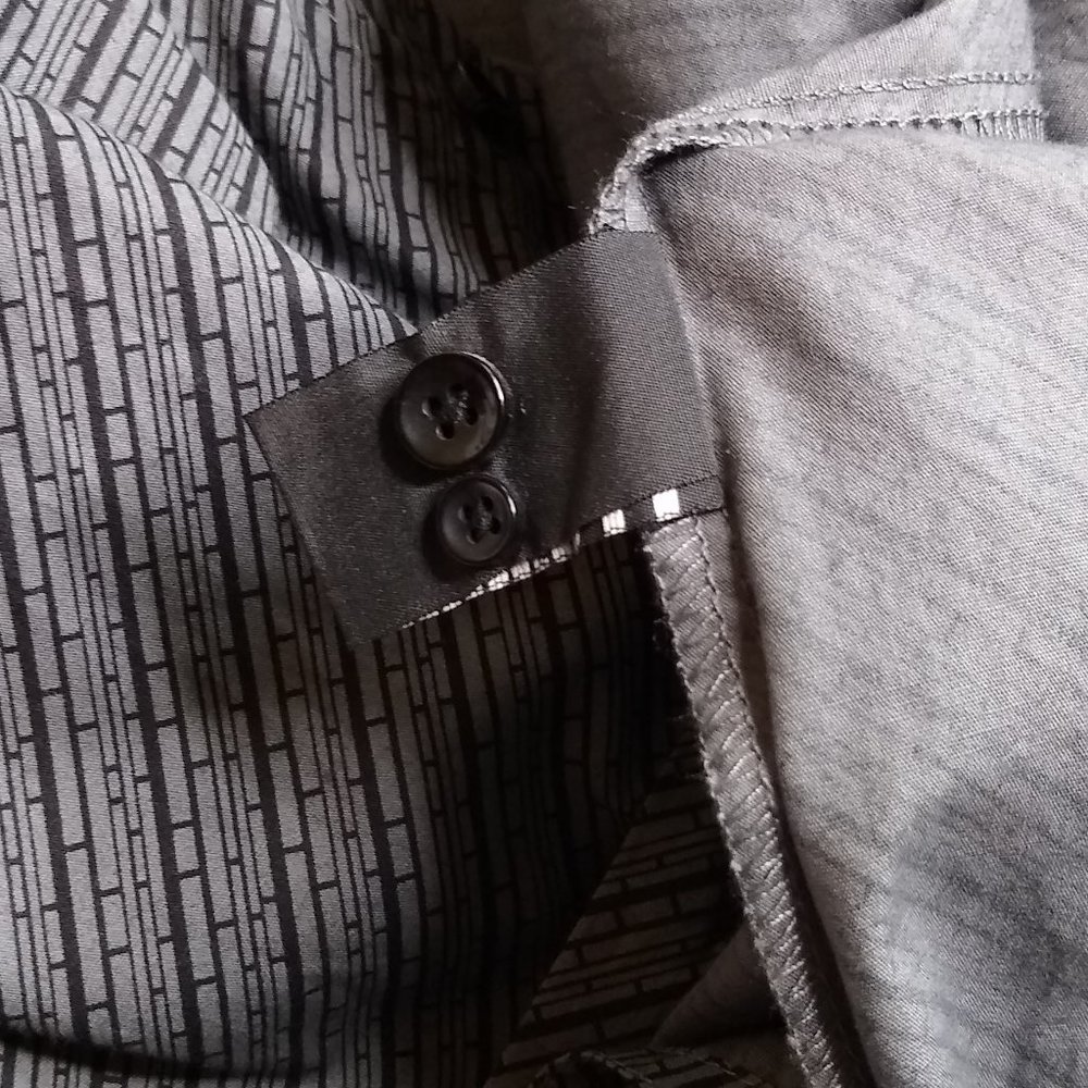NWOT Grey Black Patterned Button Down Dress Shirt - Picture 9 of 10